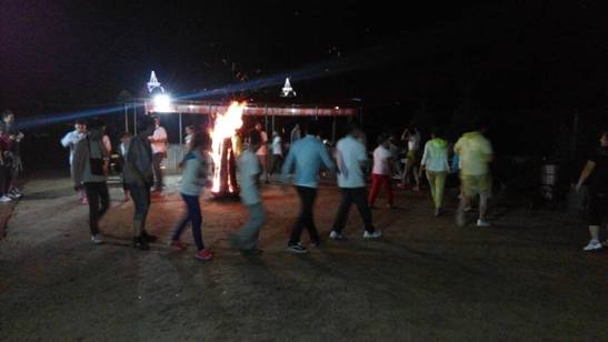 D:\新建文件夹\QQ图片20140912140409.jpg D:\新建文件夹\QQ图片20140912140409.jpg